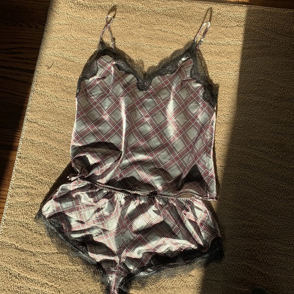 Victoria’s Secret Satin Pajama Set - Picture 5 of 7